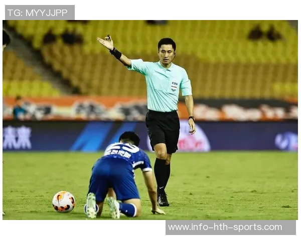 马宁赛后遭遇冲突连罚三红牌安保紧急护送离场引发热议 马宁赛后遭遇冲突连罚三红牌安保紧急护送离场引发热议