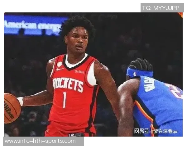 亚当斯解析双塔阵容策略强调防守节奏与进攻对位优势的重要性 亚当斯解析双塔阵容策略强调防守节奏与进攻对位优势的重要性