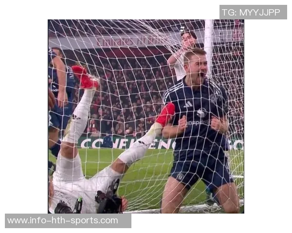 BBC分析科林斯红牌误判与滕哈赫前德里赫特送点事件惊人相似 BBC分析科林斯红牌误判与滕哈赫前德里赫特送点事件惊人相似