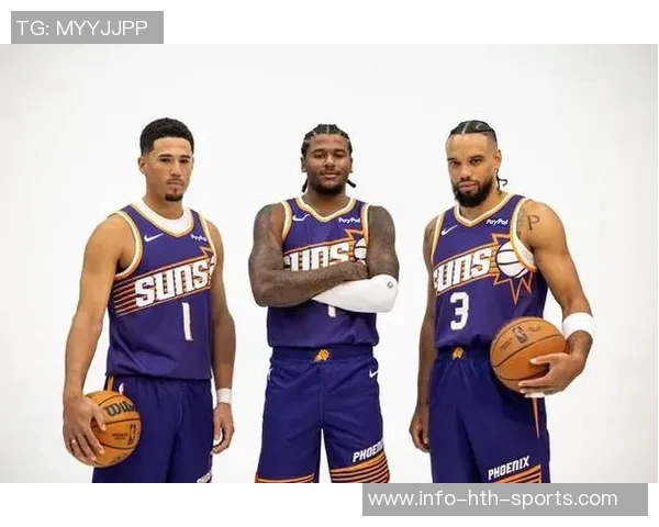 半场战报巴特勒与狄龙对决精彩纷呈库里与布克默默助阵表现平平